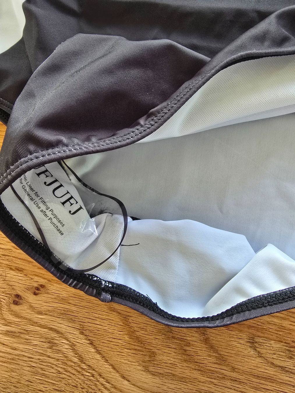 Costumi da bagno & Bikini: MEGA BADEANZUG, FIGUR SCHMEICHLER GRÖSSE 44/46 – Nuovo (secondo la descrizione) da Möriken AG venduto da rowyta 2