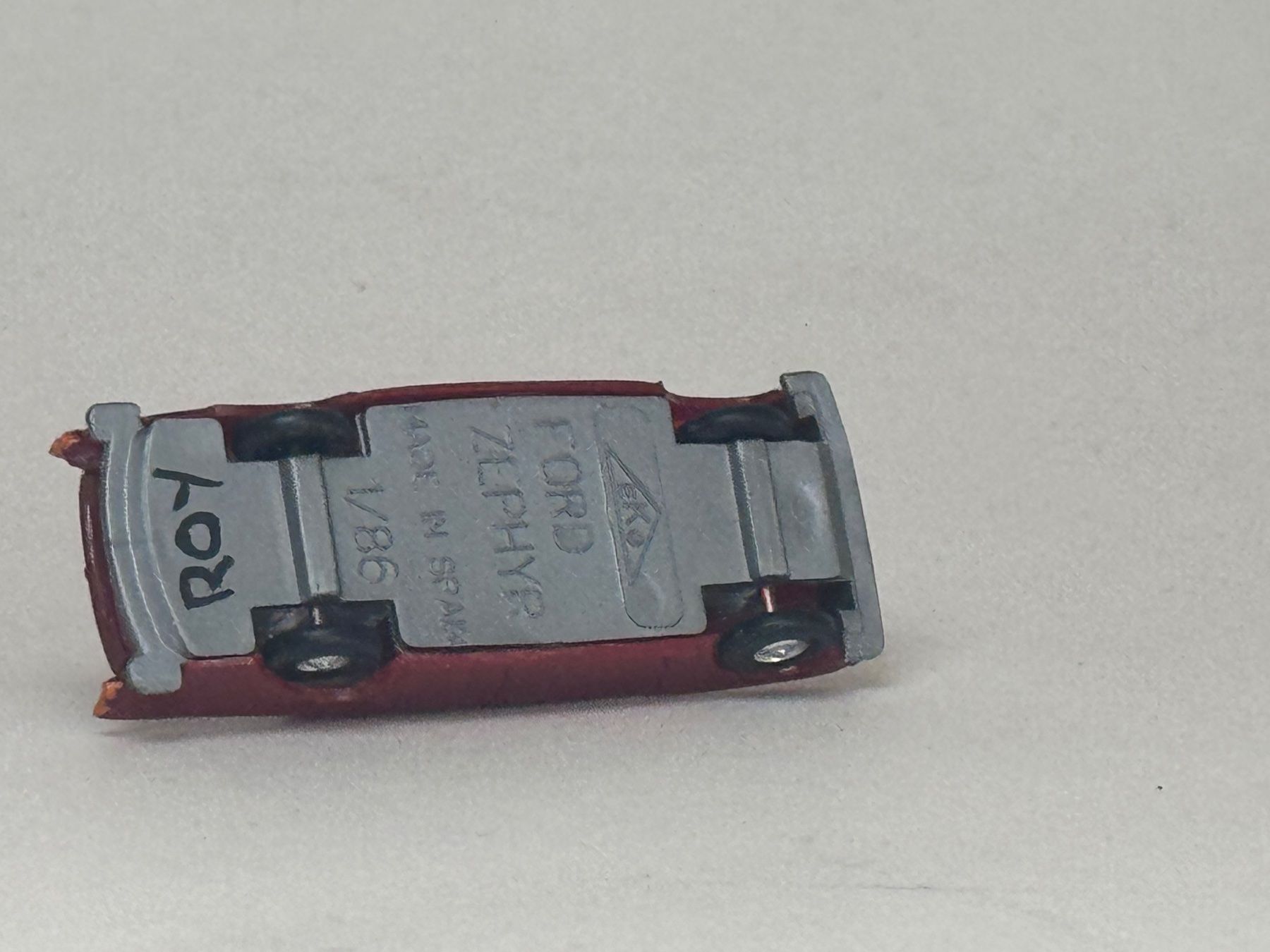 Eko Modellini d'auto: GB- EKO Ford Zephyr weinrot – Usato da Elm venduto da Wikmtz 2