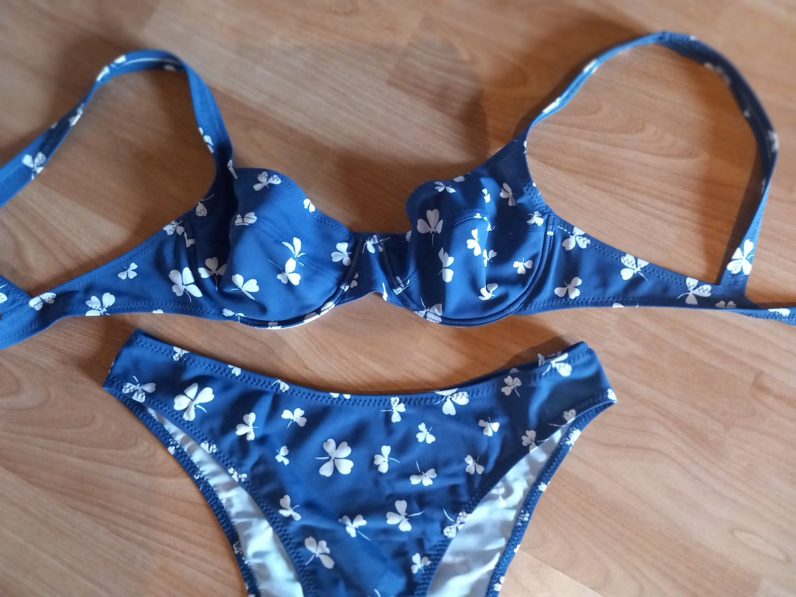 Badekleider & Bikinis: Bikini 75B/40 blau – Gebraucht aus Näfels von gil_sindamel 1