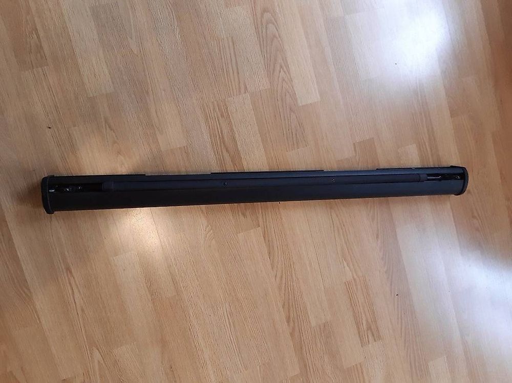 Tutti pezzi di ricambio auto: Skoda Octavia III Netztrennwand Originalteil – Usato da Oetwil am See venduto da RoeschuDeBuetzer 4