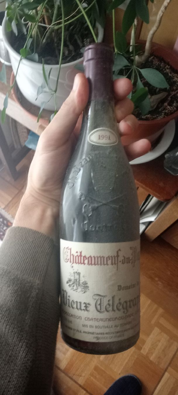 Vino: Châteauneuf-du-Pape 1991 – Nuovo e nell'imballaggio originale da Biel/Bienne venduto da ri-k2503