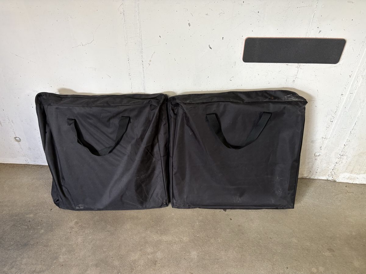 Schränke: 2x armoires pliables de camping  – Gebraucht aus Villarimboud von hampton2012 2