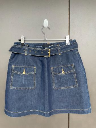 100% original LOVE MOSCHINO skirt (medium)