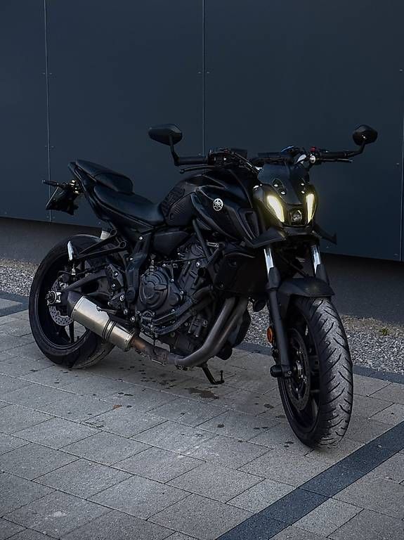 Yamaha Strada: Yamaha MT-07 35kw – Usato da Busswil BE venduto da cyr_9yx2 1