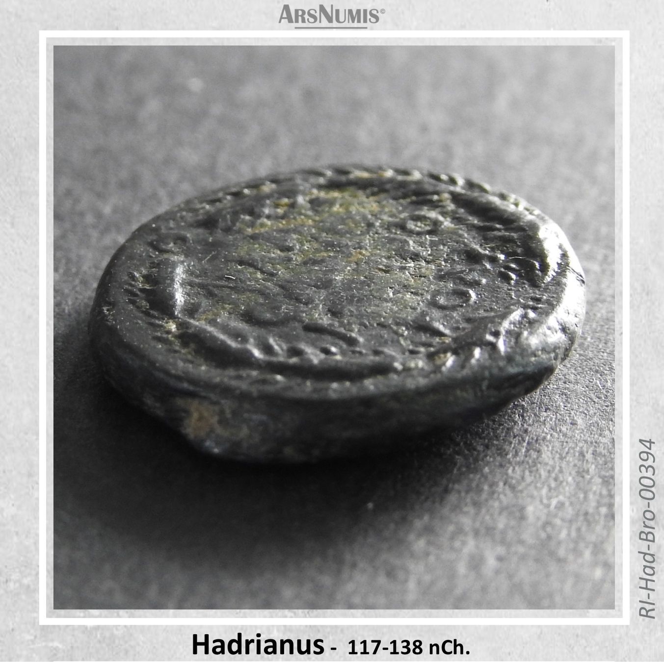 Tutti le monete: Römische Münze - Hadrianus – Usato da Oberwil b. Zug venduto da ArsNumis 3