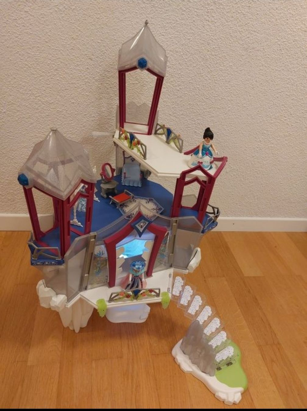 Playmobil Spielzeuge: Playmobil funkelnder Kristallpalast – Gebraucht aus Ebnat-Kappel von Fini1000