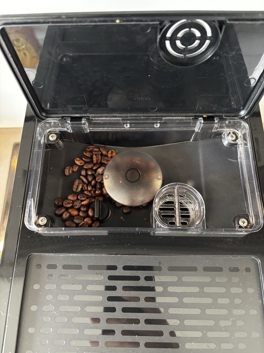 König Macchine per caffè & Macchine per espresso: Koenig Arte Nera Kaffevollautomat! – Usato da Füllinsdorf venduto da r8nils 2