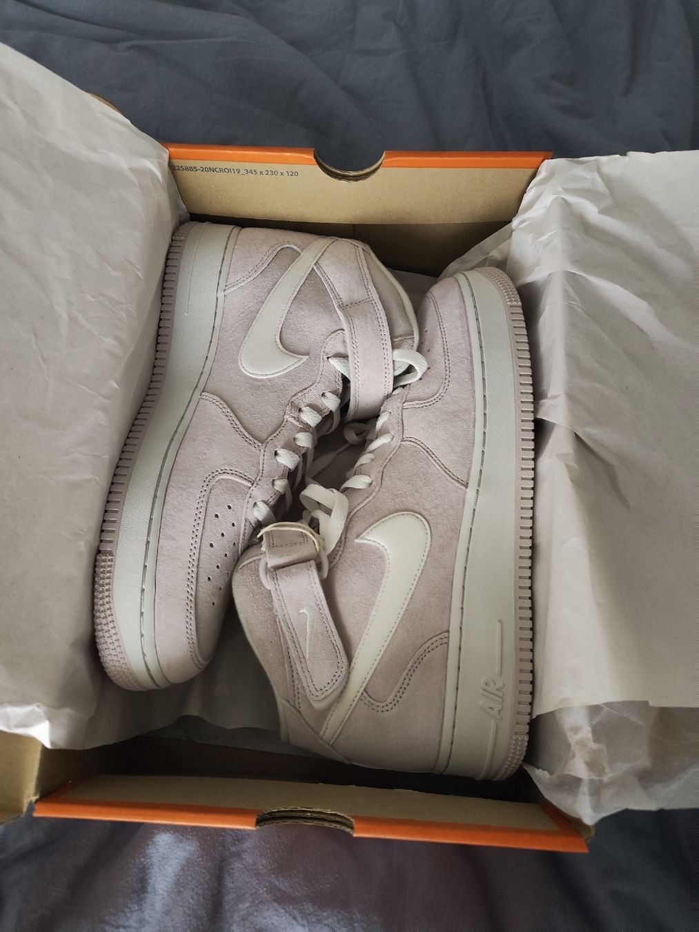 Nike Scarpe da uomo: Nike Air Force 1 Mid Qs Easter Grösse 44 – Nuovo e nell'imballaggio originale da Laufen venduto da Happi121 1