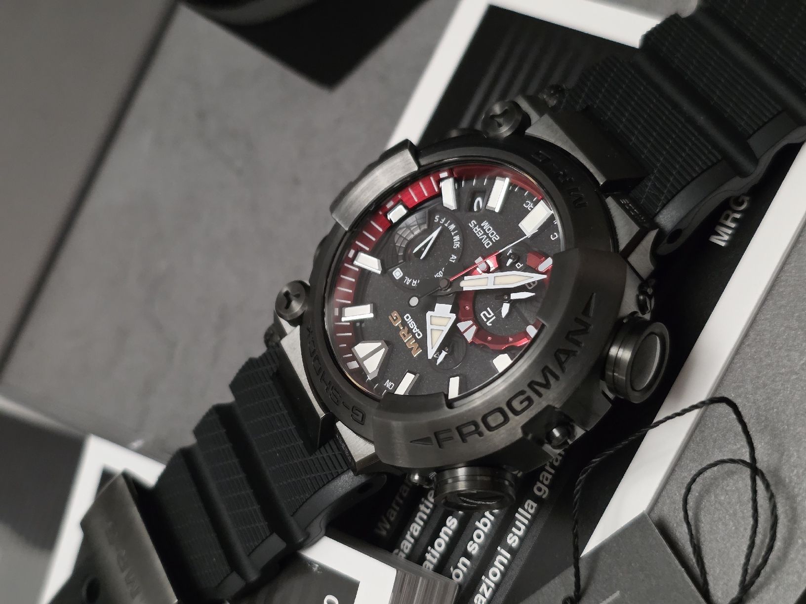 Casio Montres: Casio G-Shock MRG-BF1000B-1ADR Frogman – Neuf avec emballage d'origine à Brugg AG par MEiRATimepieces 2