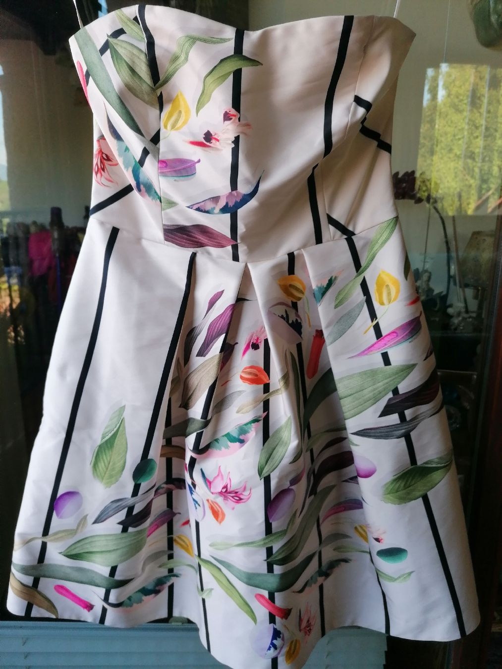 Kleider: Kleid biancoghiaccio gr 38 festlich – Gebraucht aus Bedigliora von Dolcezza0 1