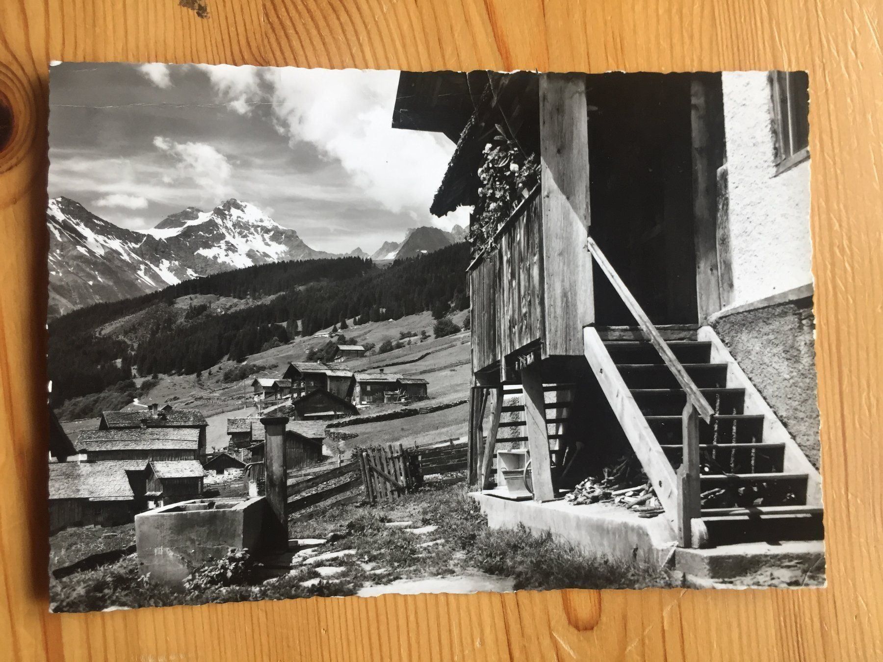 Cartoline postali: Elm - 2 AK ab 1968 – Usato da Oberuzwil venduto da Henri09 1