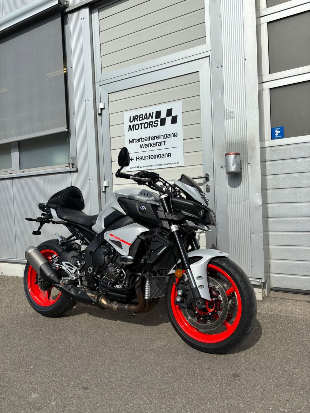 Yamaha Strada: Yamaha MT10 – Usato da Muri b. Bern venduto da UrbanMotors 1