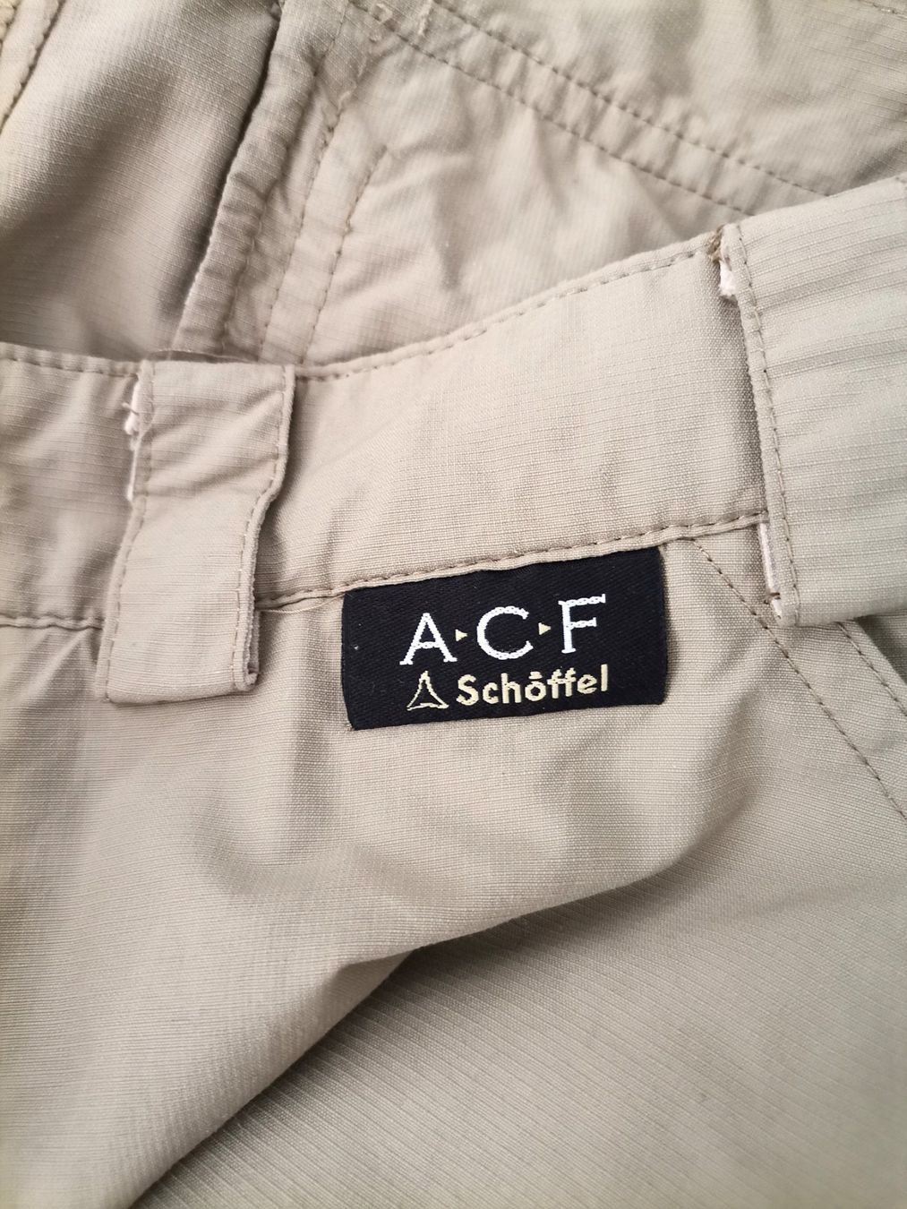 Schoeffel Pantalons: SCHÖFFEL Zip Off Trekking Hose, Gr. 52 – D'occasion à Schaffhausen par Restwert_SH 8