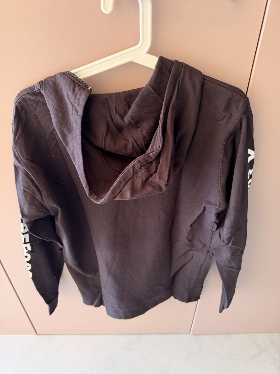 Pullover & Sweatshirts: Pullover schwarz Grösse M gebraucht – Gebraucht aus Maienfeld von griti666 4