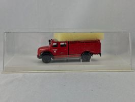 Brekina 4220 Magirus TLF 16-3 Feuerwehr Nürnberg OVP (HJN)