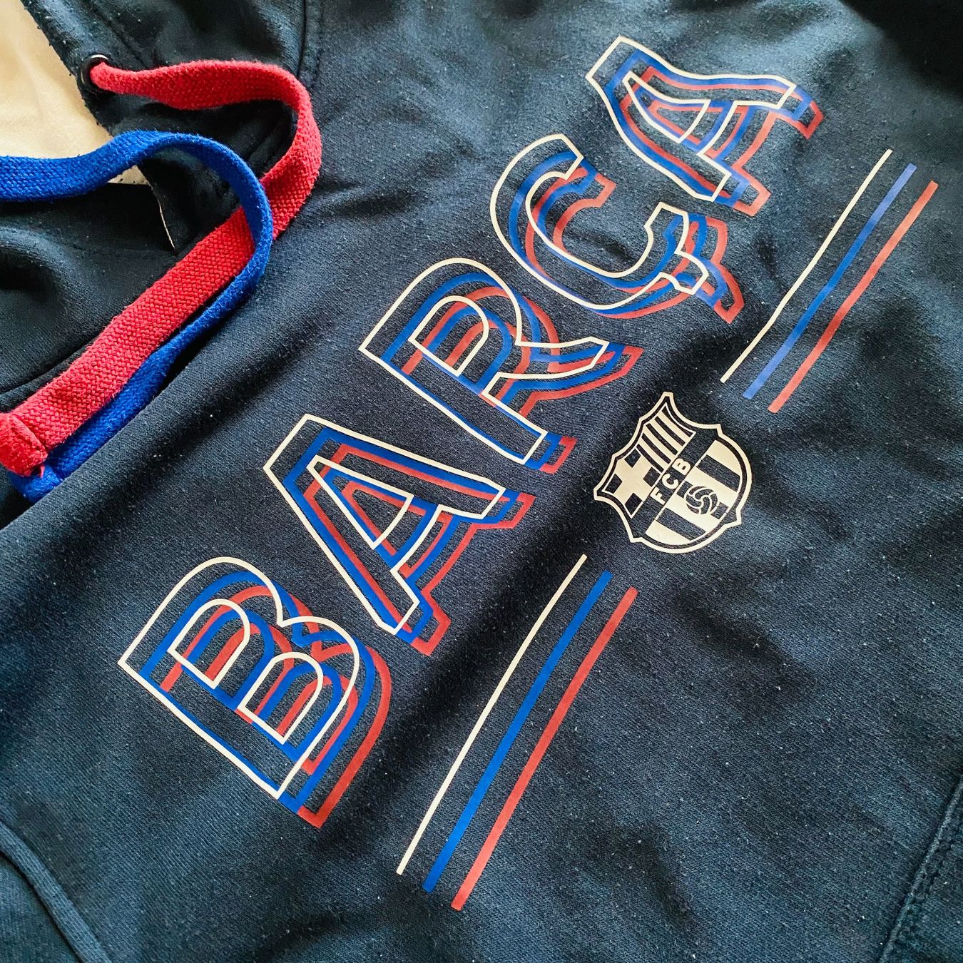 FC Barcelona Maglioni & Felpe: FC Barcelona Hoodie – Usato da Suhr venduto da fmgiger 2