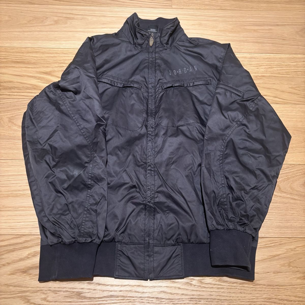 Jordan Giacche: Jordan Zipper / Jacke – Usato da Bassersdorf venduto da le.vi546