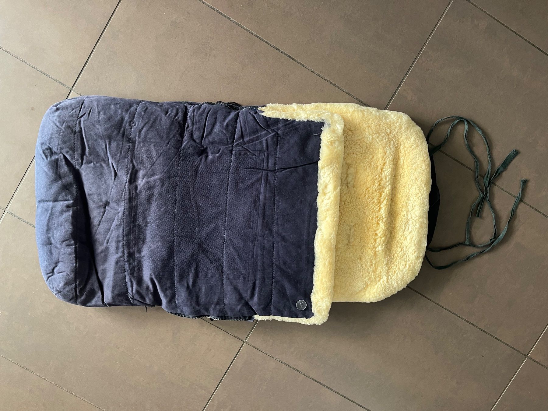 Sacchi a pelo: Kuscheliger Winter-Fusssack für Kinderwagen oder Buggy – Usato da Düdingen venduto da Moonils 2