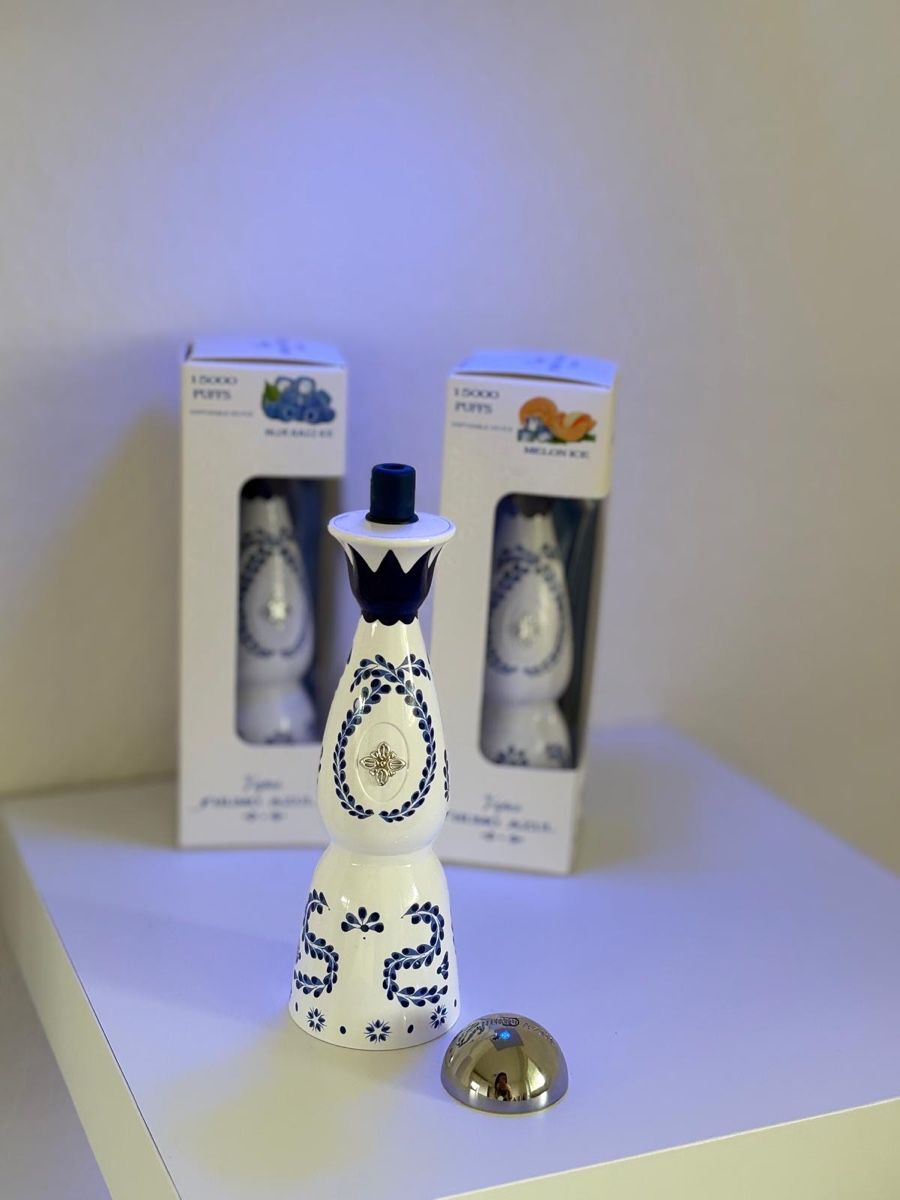 fox vape Clase Azul Vapes Buy Clase Azul 25th Anniversary Limited Edition Tequila 1  Liter Vero, festas e muito puff Humo Clase Azul Vape por 30.000 Kz Entrega  grtis em toda Luanda!