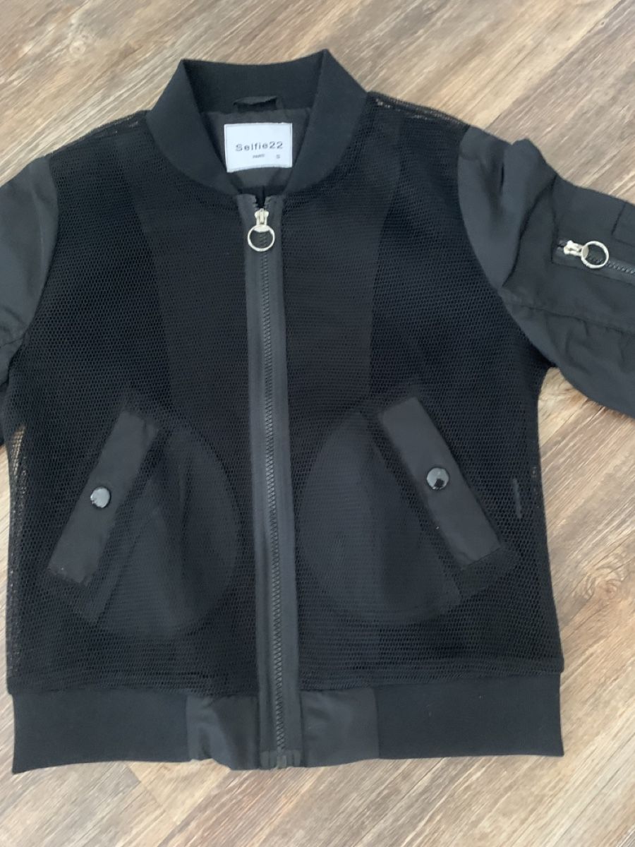 Vestes: Bomberjacke – Neuf (Voir description) à Emmen par Bgucci_girl 1