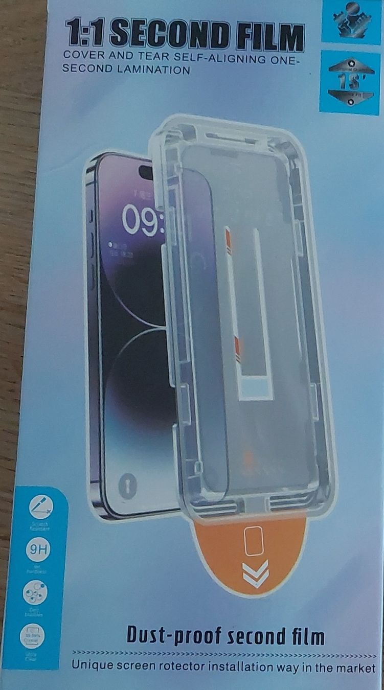 Ritocchi & pellicole di protezione: iPhone 15 Pro Max Panzerglas Neu  – Usato da Gwatt (Thun) venduto da Letzte-Chance-III