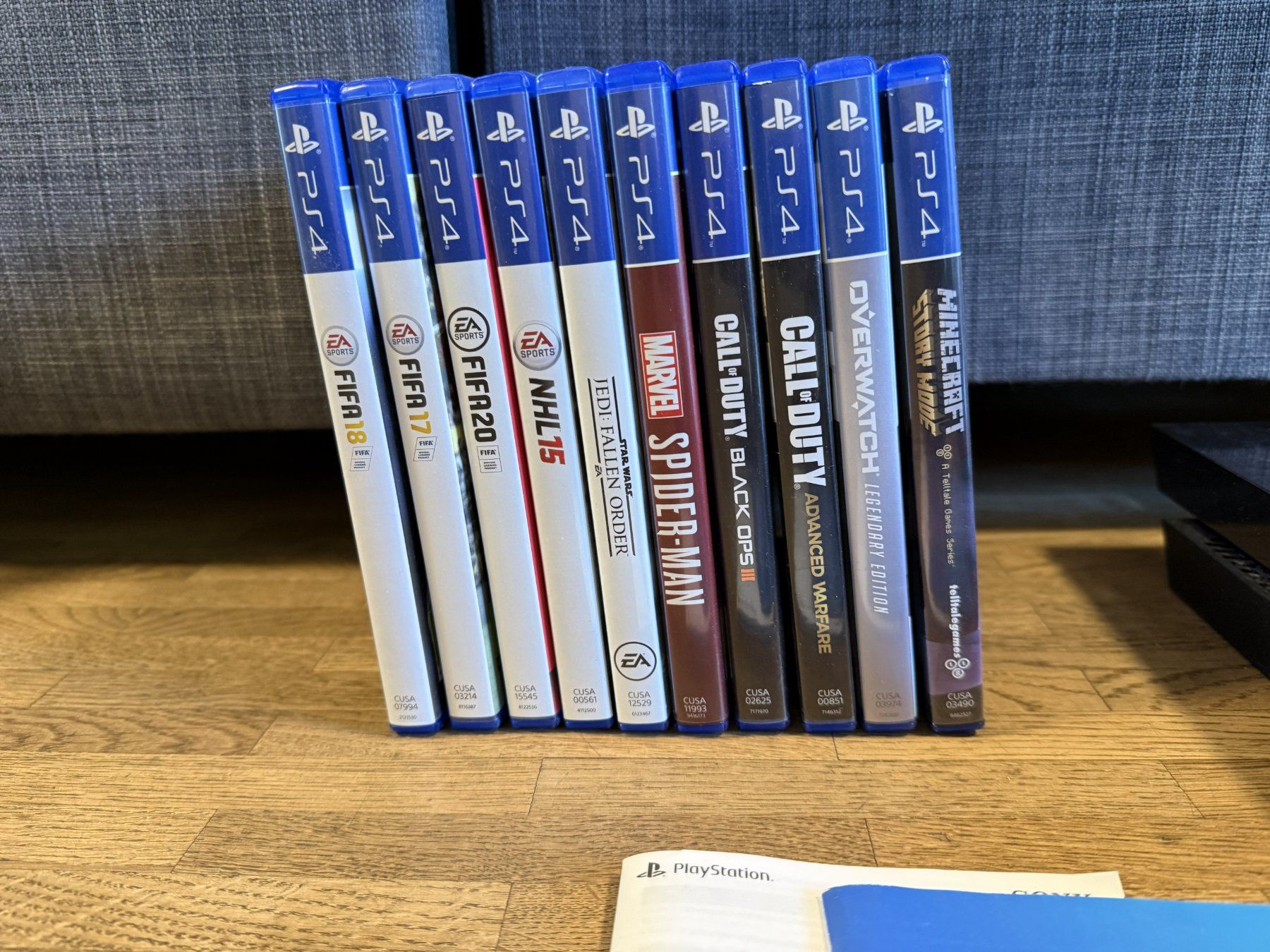 Sony Console: Sony PlayStation 4 mit 10 Spielen und Controller – Usato da Langenthal venduto da jannikand 1