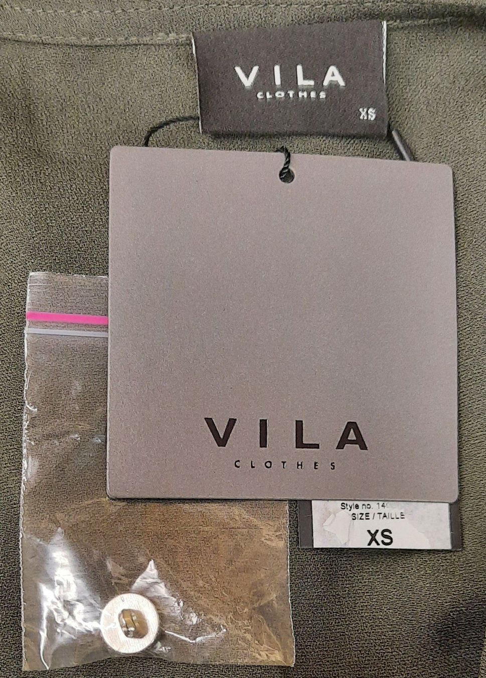 Tute: VILA Jumpsuit V-Ausschnitt olive Gr. XS – Nuovo e nell'imballaggio originale da Seuzach venduto da VT-Collections1 5