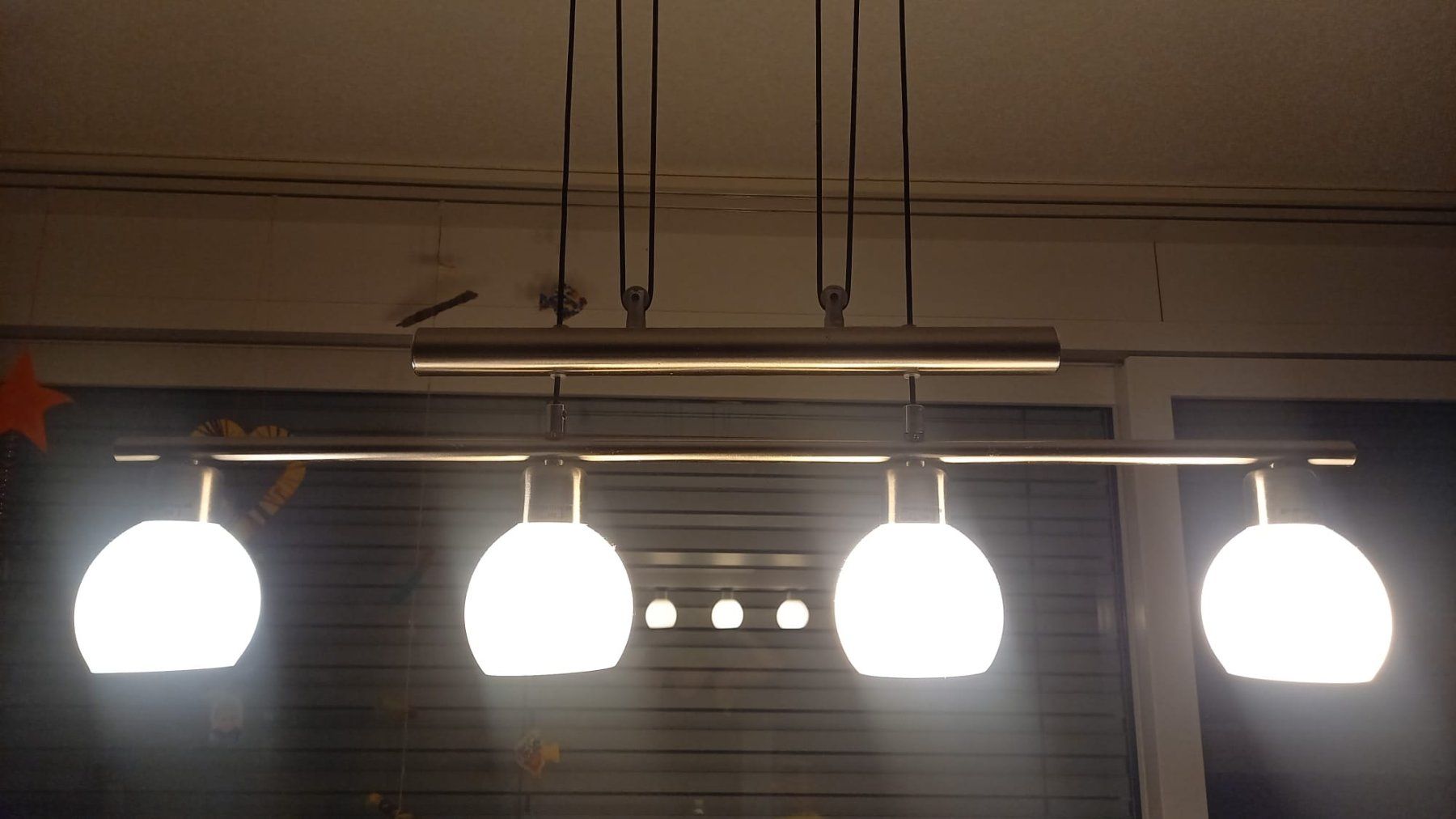 Lampade: Hängende Lampe – Usato da Oftringen venduto da WufffWuff