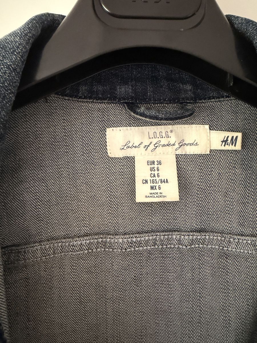 H&M Jacken: Jeansjacke figurbetont – Gebraucht aus Zürich von ali_9qm9 1