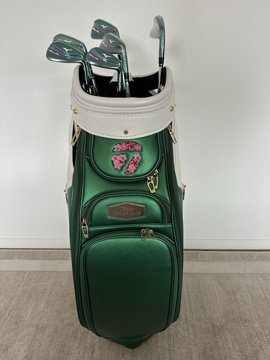 Taylor Made Borse: TaylorMade Masters Tour Bag – Nuovo (secondo la descrizione) da Unterägeri venduto da Maitrepo 1