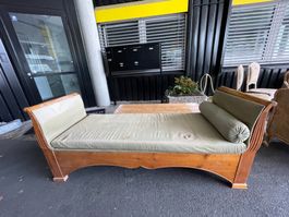 Biedermeier Sofa / Liege, antikes Einzelstueck