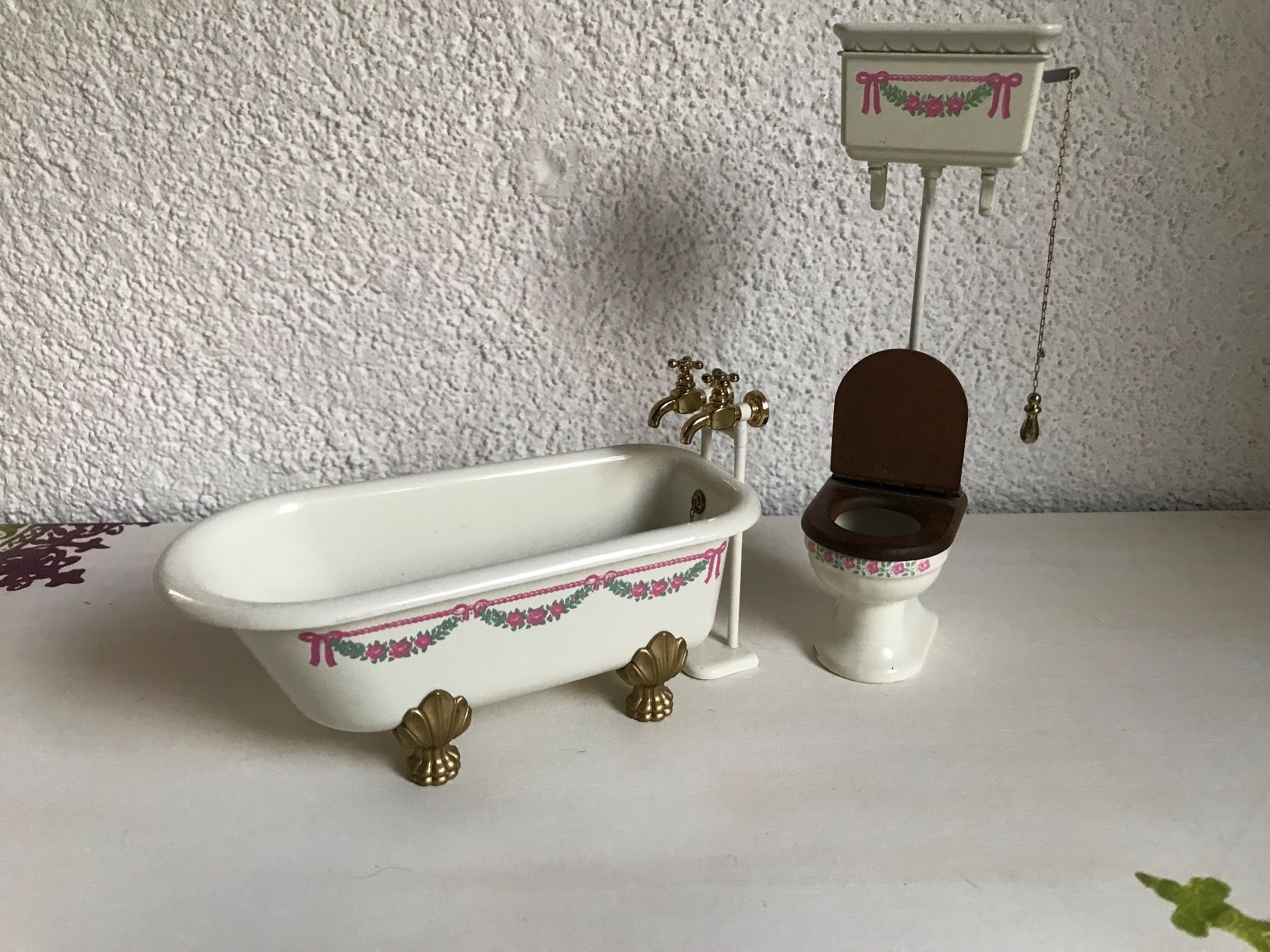 Puppenhäuser & -möbel: Puppenhaus Zubehör – Gebraucht aus Schwanden-Brienz von Rossino0
