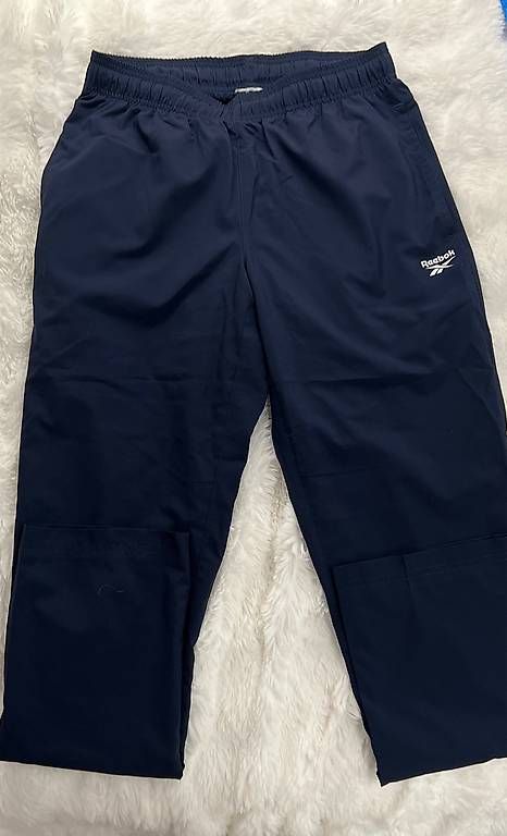 Pantaloni: Reebok Jogginghose  – Usato da Adliswil venduto da Danyboy3