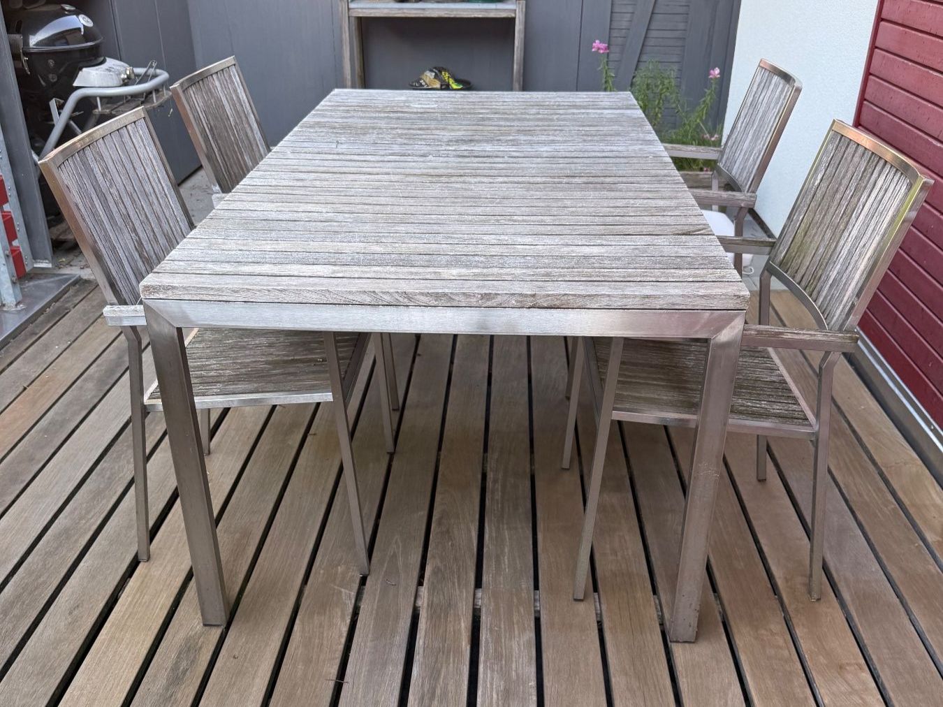 Tische: Gartentisch – Gebraucht aus Dallenwil von att_82gp