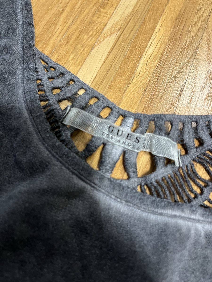 Guess Tops: Guess Top – Gebraucht aus Zürich von Ellatoto 2