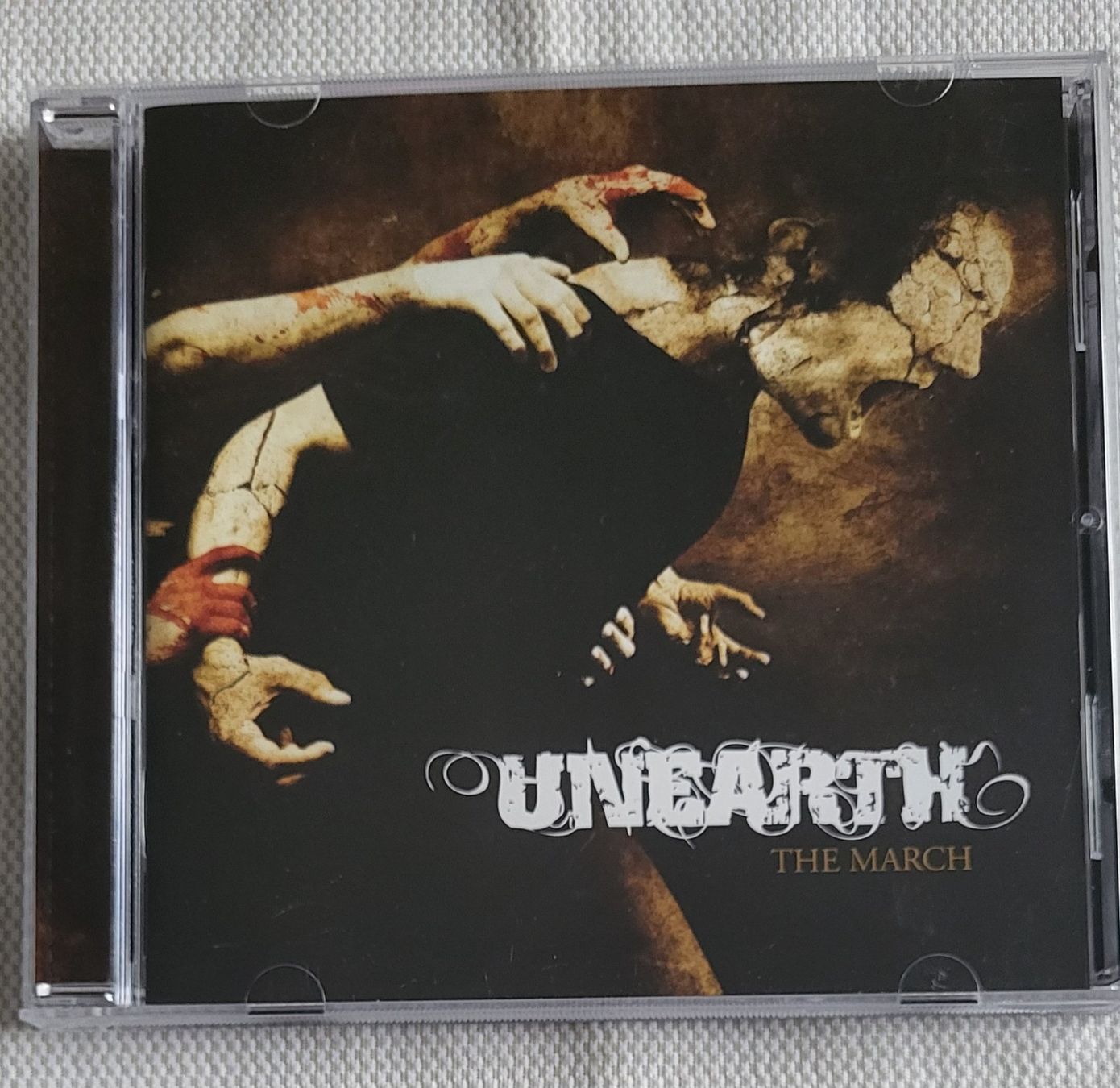 CD: Unearth - The March – Usato da Villars-sur-glane venduto da Epsilonhike