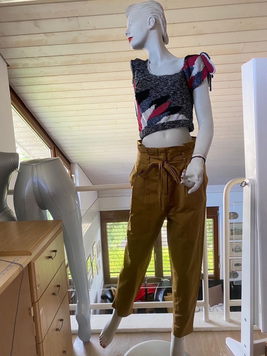 Cos Pantaloni: Hose von COS – Usato da Neuhausen venduto da Lechasseur 6