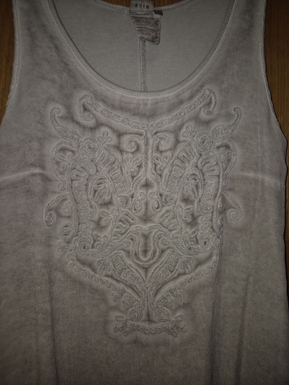 Nile T-shirt: Nile Longshirt beige Gr M – Nuovo (secondo la descrizione) da Sils/Segl Maria venduto da ainib 1