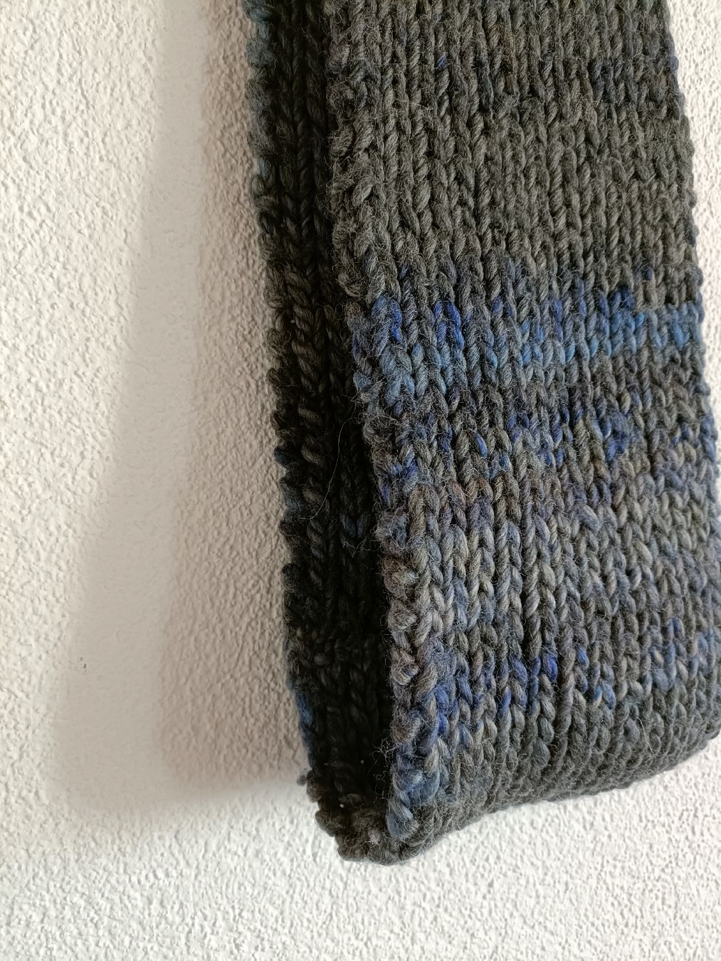 Foulard & Sciarpe: Écharpe tube en tricot – Usato da Vaulruz venduto da O_DDM 3