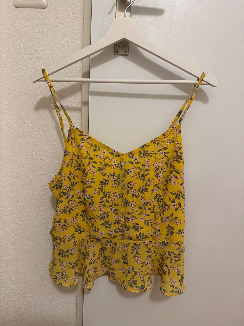 Top: Koala Bay Top Gelb Grösse L – Usato da Pfäffikon SZ venduto da Melanie335
