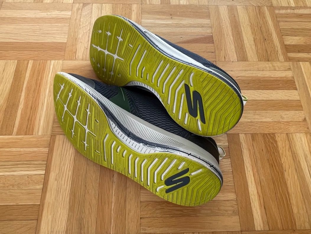 Skechers Scarpe da uomo: Turnschuhe Schuhe Gr. 45.5 Sohlenlänge 30cm – Usato da Rüfenacht BE venduto da lavok 4
