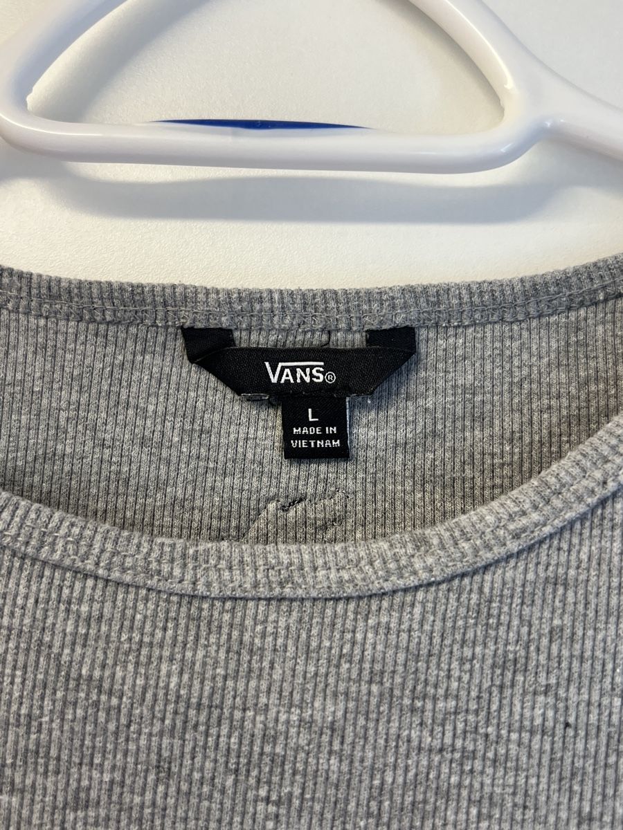 Vans Tops: Vans Top langarm – Gebraucht aus Chur von dal_zsy5 3