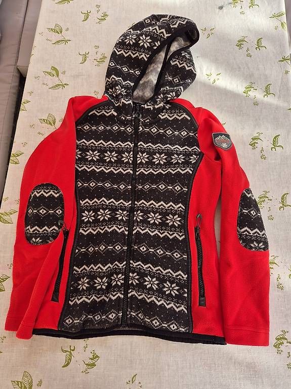 Jacken: Faserpelz Jacke – Gebraucht aus Zürich von RaffaelaT