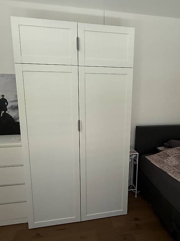 Armoires: Schlafzimmerschrank – D'occasion à St. Gallen par Raf145