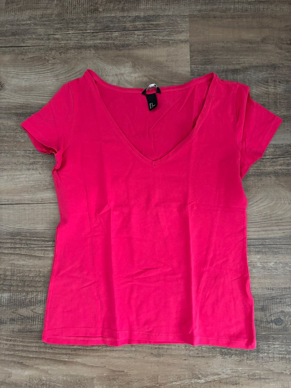 H&M T-Shirts: H&M Basic T-Shirt pink - Gröss M – Gebraucht aus Kleinandelfingen von Baba23