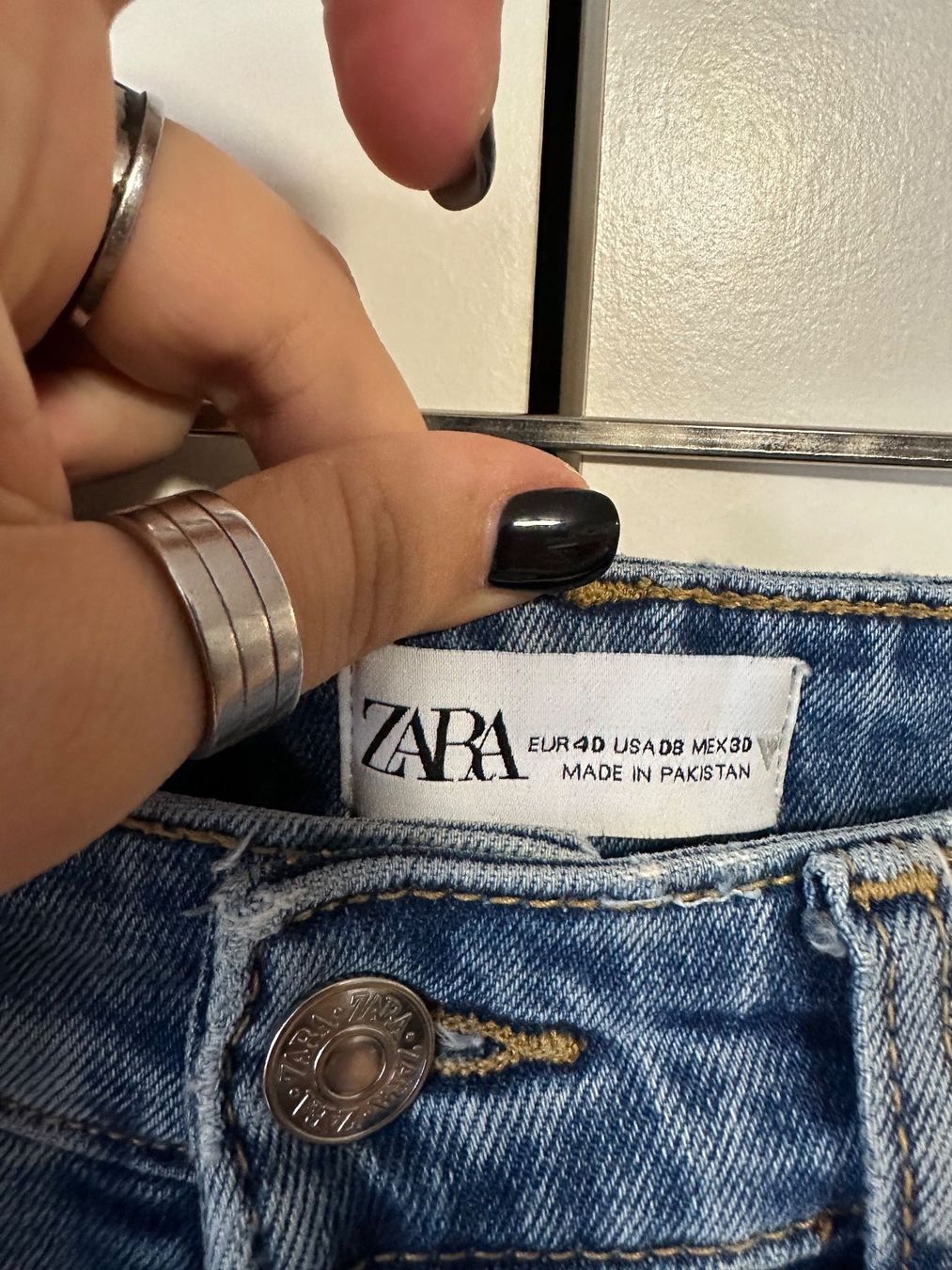 Zara Jeans: Zara Jeans (40) – Usato da Schaan venduto da Hermine2018 1