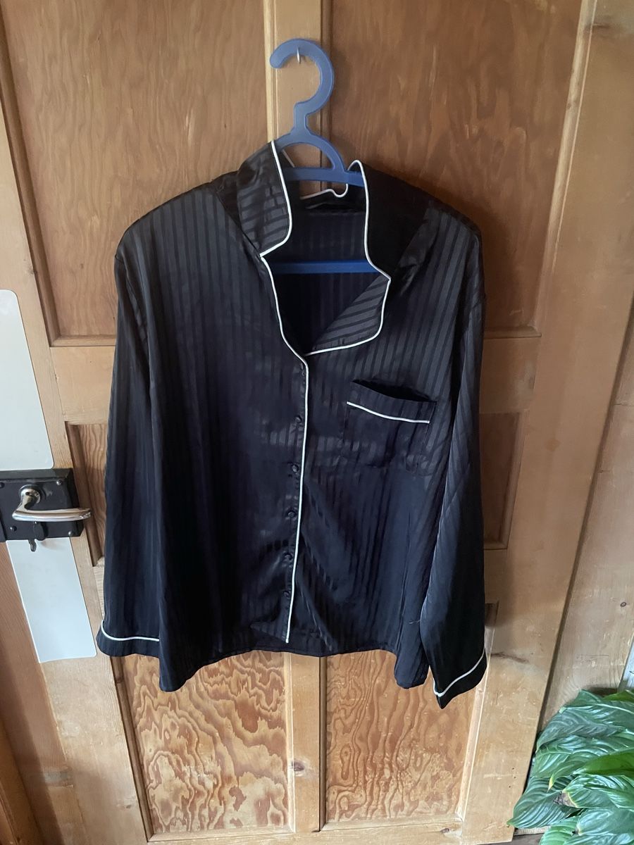Negligees & Pigiami: Nachthemd – Usato da Lenk im Simmental venduto da banane50626