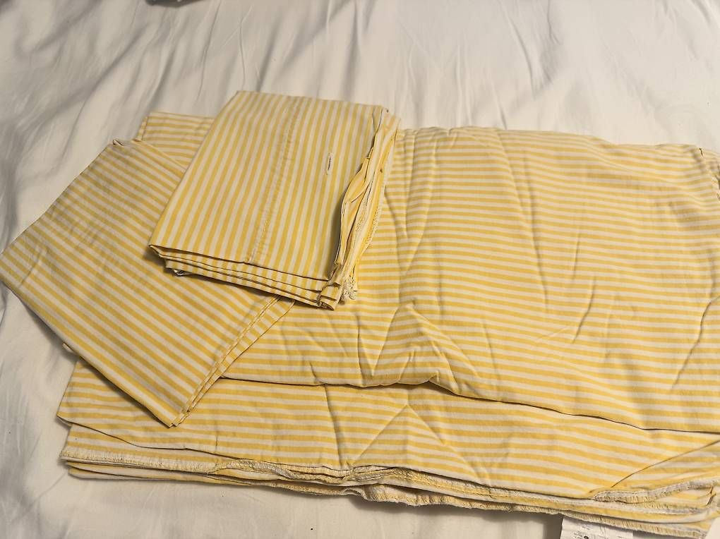 Coperte: Bettdeckendbezüge 4x – Usato da Aarau venduto da yan_h2cs 1