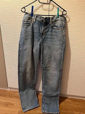 Très joli Jeans, taille 30/32 Relaxed Fit, excellent état
