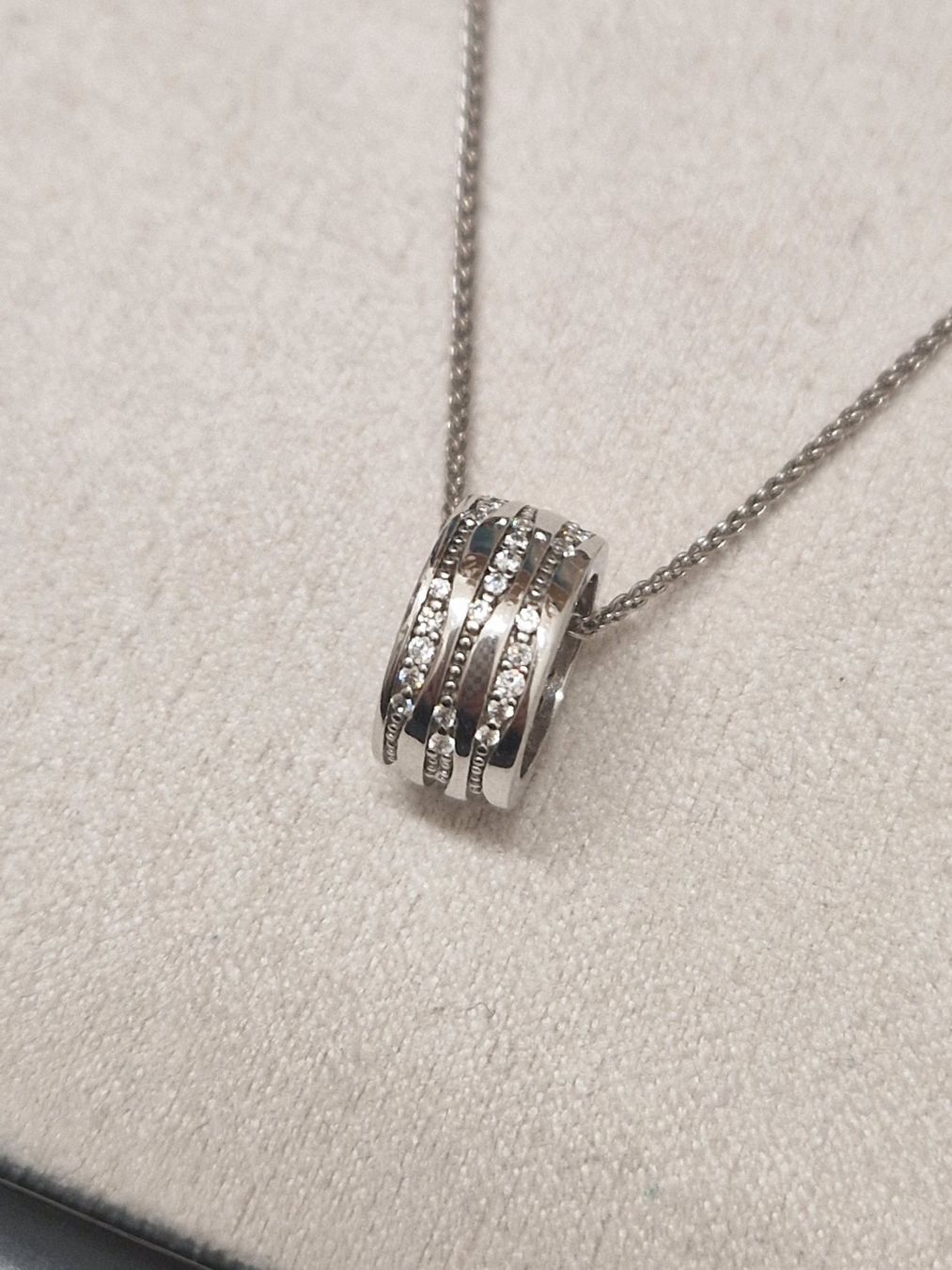 Esprit Colliers: Collier Esprit – D'occasion à Collombey par Preloveditems